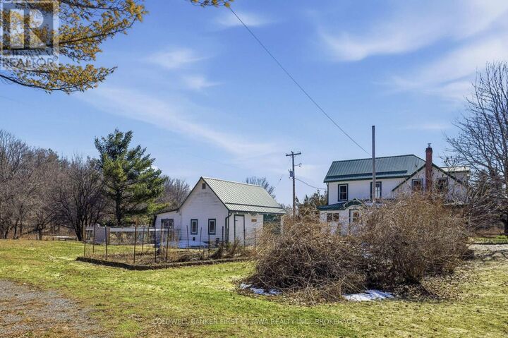 Property Photo:  718 Jones Falls Road  ON K0G 1E0 