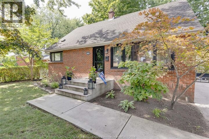 Property Photo: 3035 Radisson Avenue ON N9E 1Y4