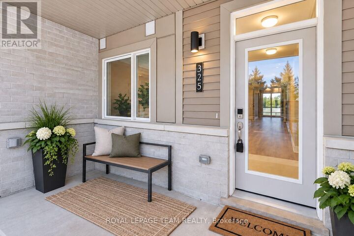 Property Photo:  325 Olivenite Private  ON K2J 7J4 