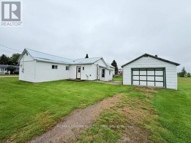 Property Photo:  6 St Joseph Street  ON P0L 1Z0 