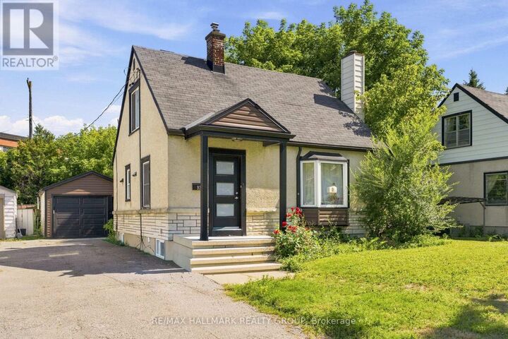 Property Photo:  929 Merivale Road  ON K1Z 5Z7 