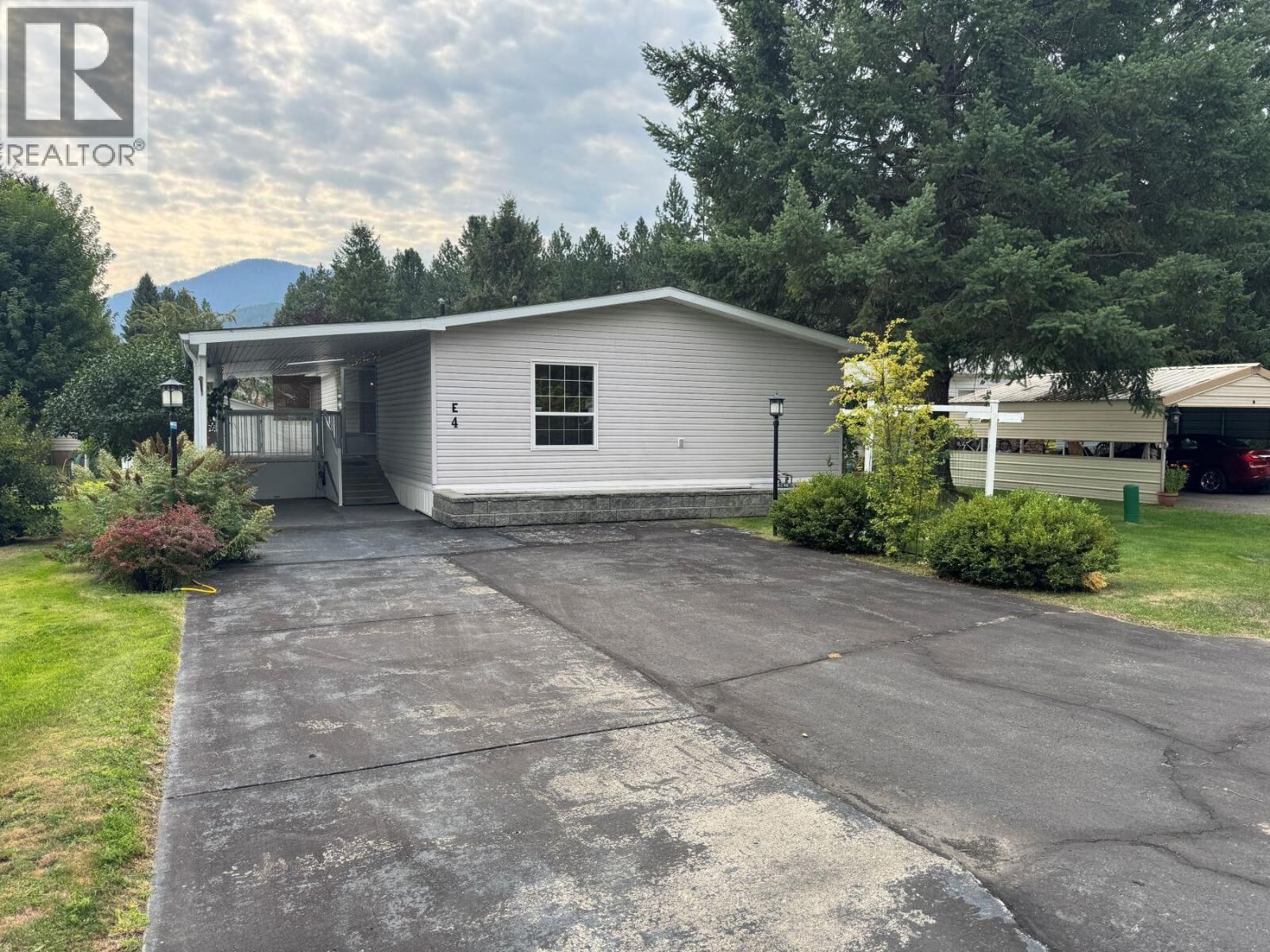 Property Photo:  5455 Almond Gardens Road E4  BC V0H 1H4 