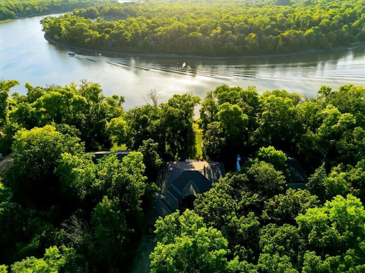 Property Photo: 44 River Road MB R2M 3Z2