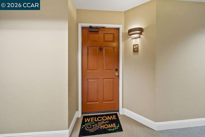 Property Photo: 2530 Oak Rd 303 CA 94597