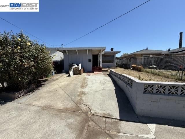Property Photo: 1824 99th Ave CA 94603