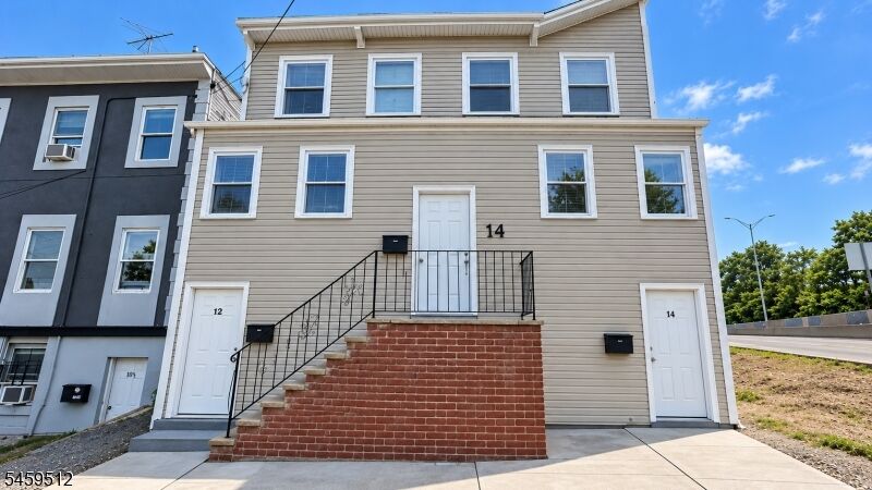 Property Photo: 14 Oriental St NJ 07104