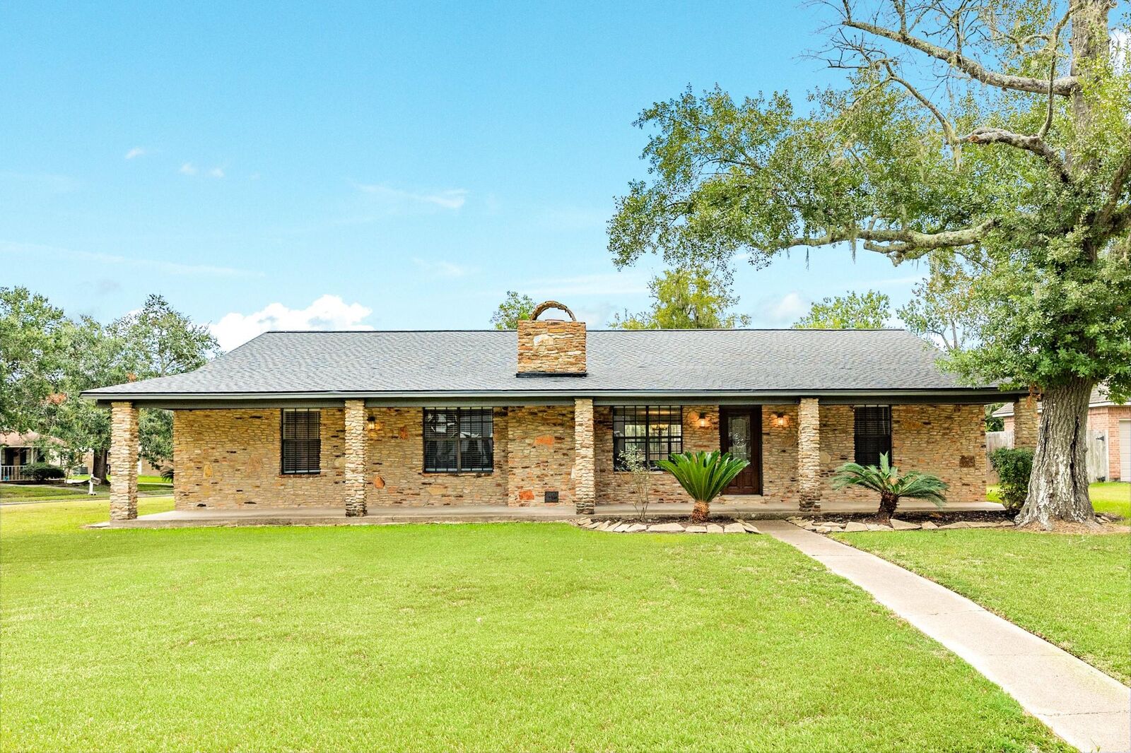 Property Photo: 436 Huckleberry Drive TX 77566