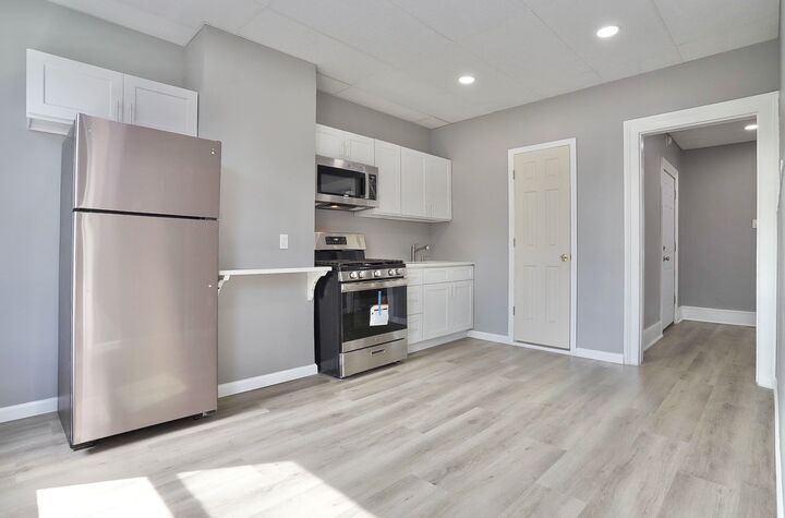 Property Photo:  3612 Kennedy Blvd 2  NJ 07307 