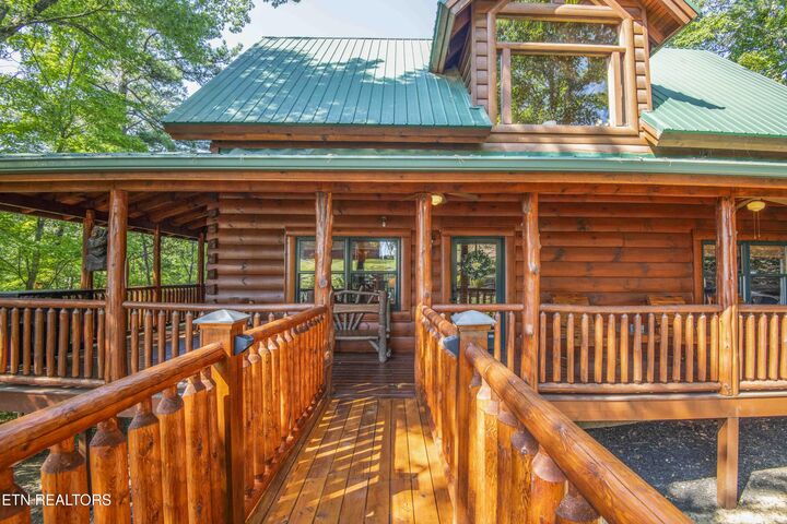 Property Photo:  2017 Smoky Cove Rd  TN 37876 