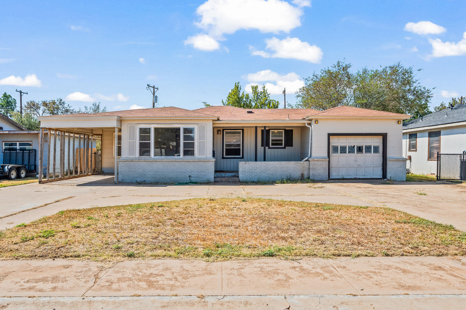 Property Photo:  2005 48th Street  TX 79412 