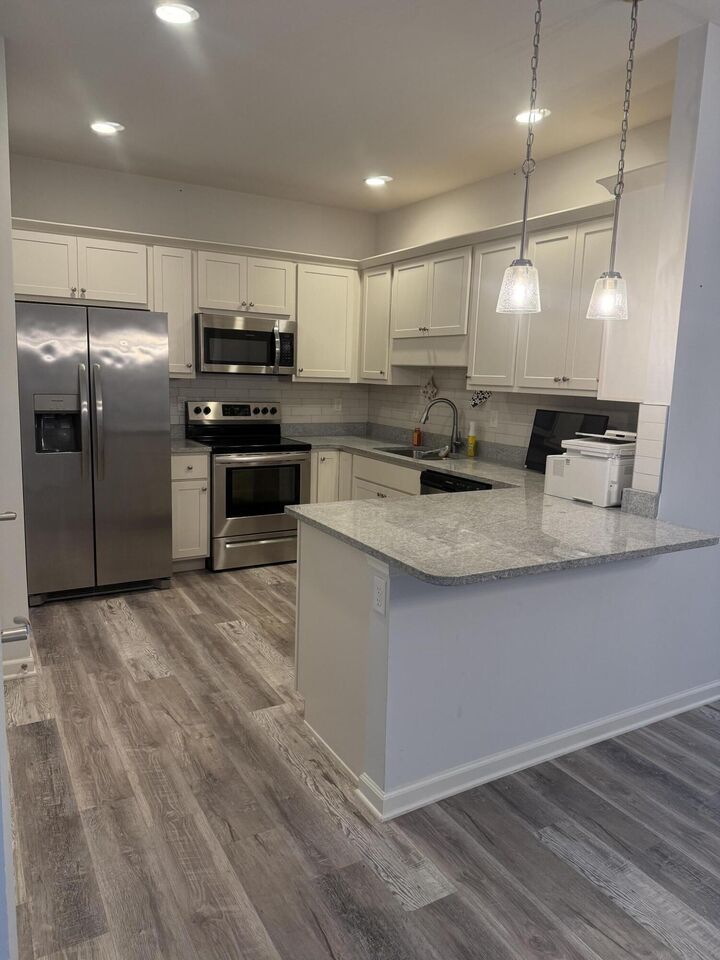 Property Photo: 312 Hannah Todd Place #103 KY 40509