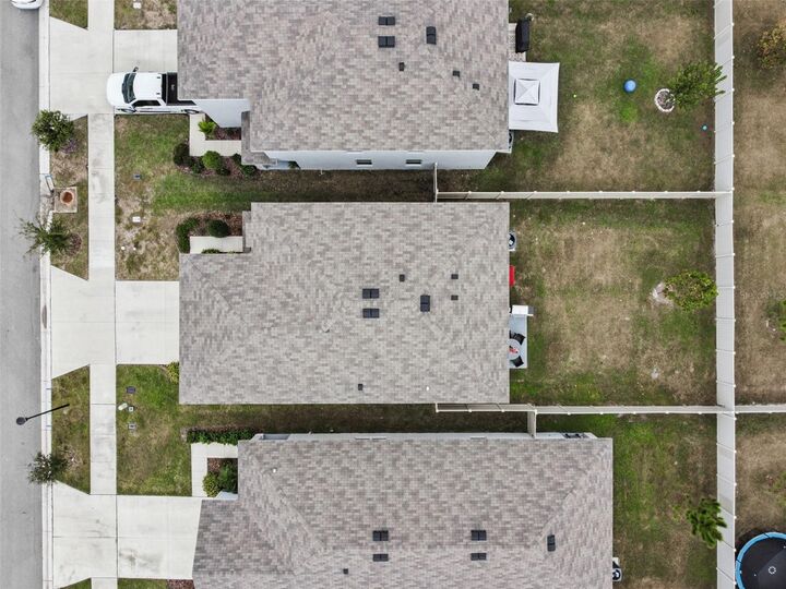 Property Photo: 5667 Chorleywood Lane FL 33545