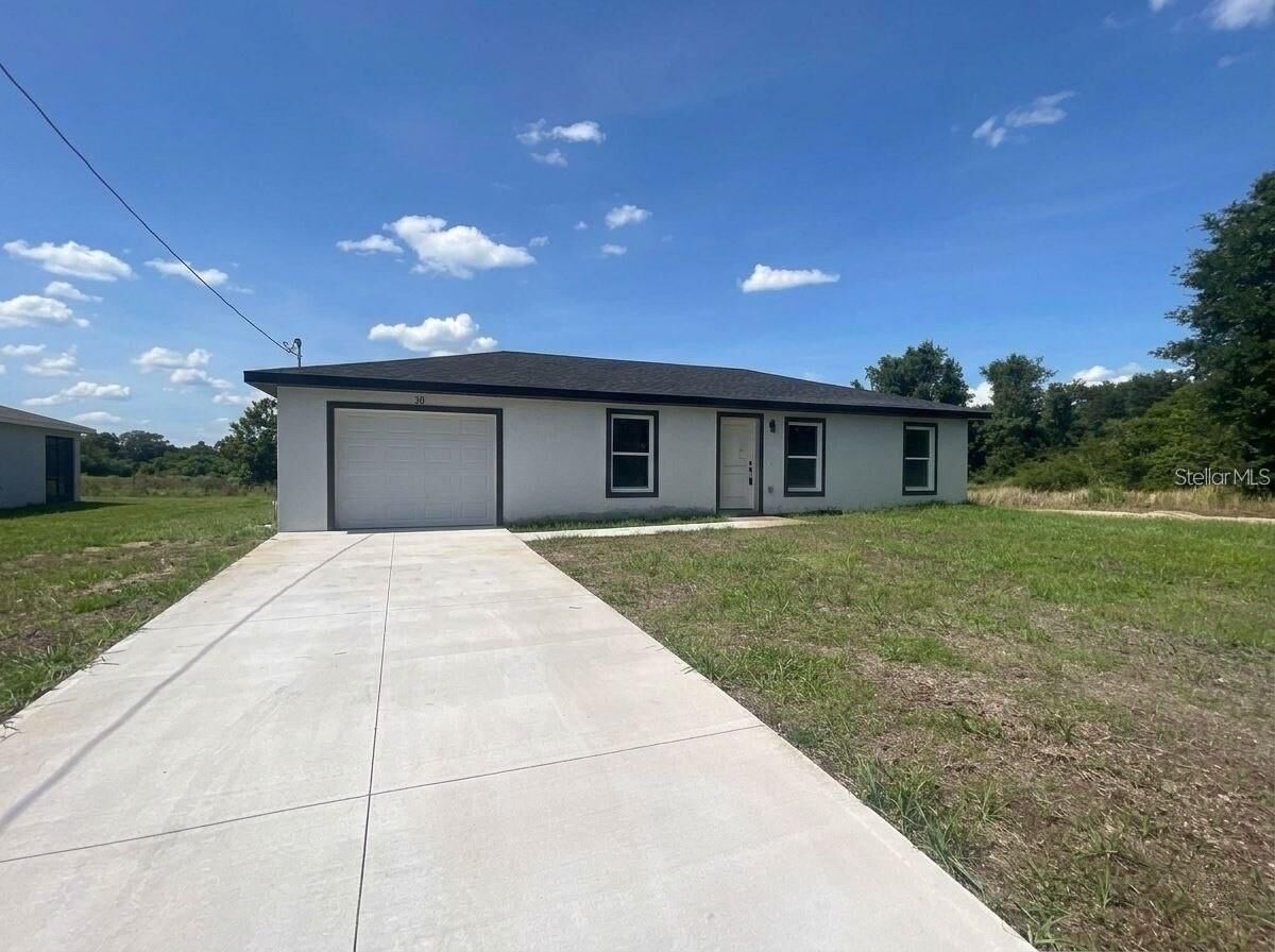 Property Photo: 35 Juniper Trail Circle FL 34480