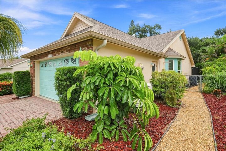 Property Photo:  7311 43rd Street E  FL 34243 