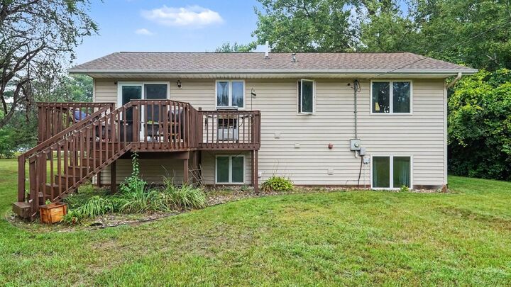 Property Photo:  3434 N Meridian Road  MI 48657 