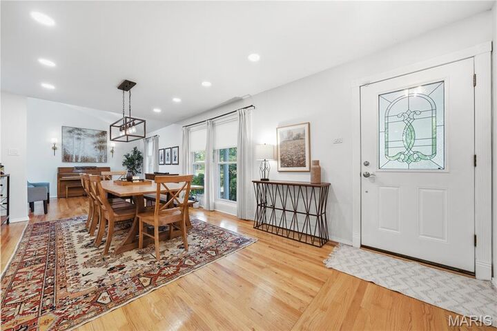 Property Photo:  1202 Orchard Lakes Drive  MO 63146 
