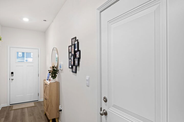 Property Photo:  2921 Acadia Circle  IL 60140 