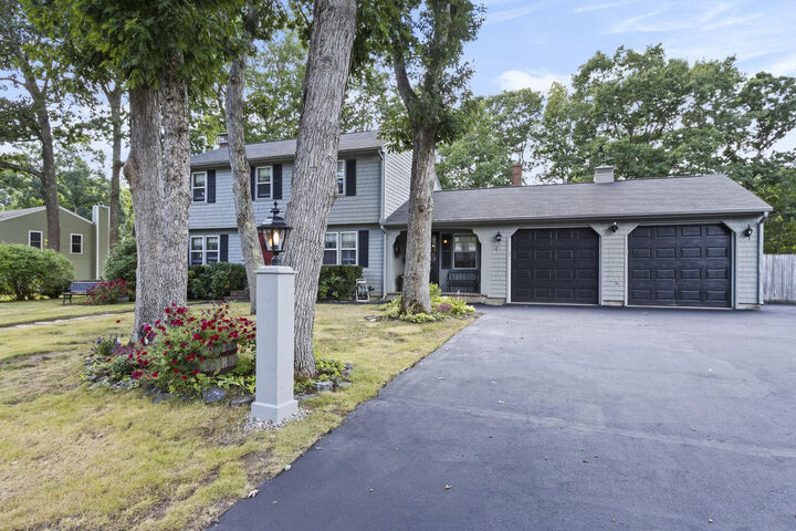 Property Photo:  12 Waco Drive  ME 04005 