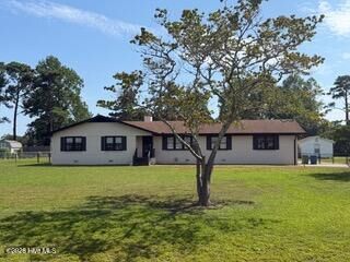 Property Photo: 196 Hill Lane NC 28460