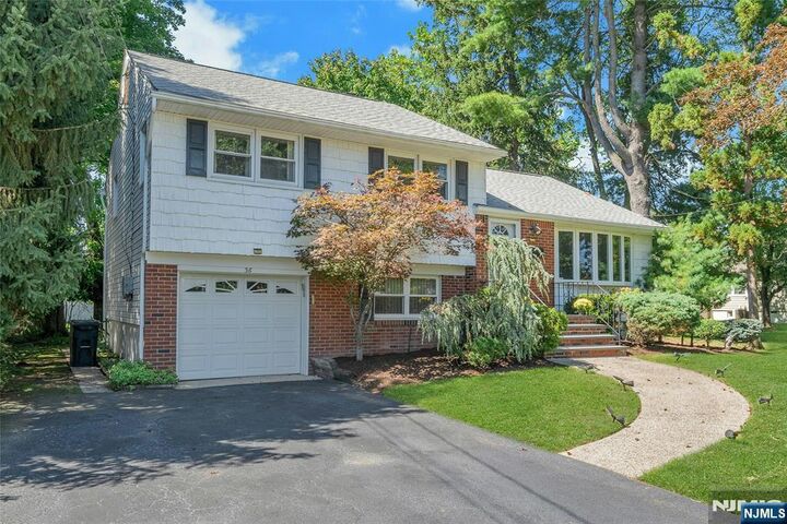 Property Photo:  36 Hirschfeld Place  NJ 07646 