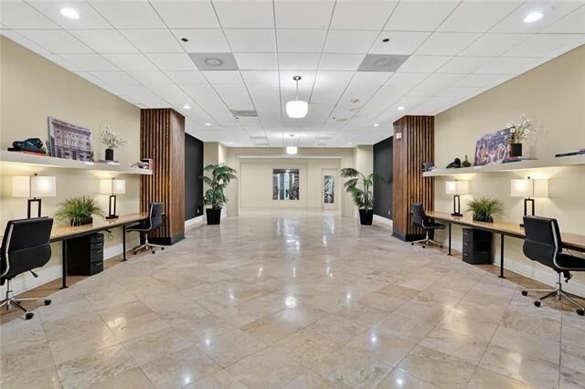 Property Photo:  1205 St Charles Avenue 710  LA 70131 