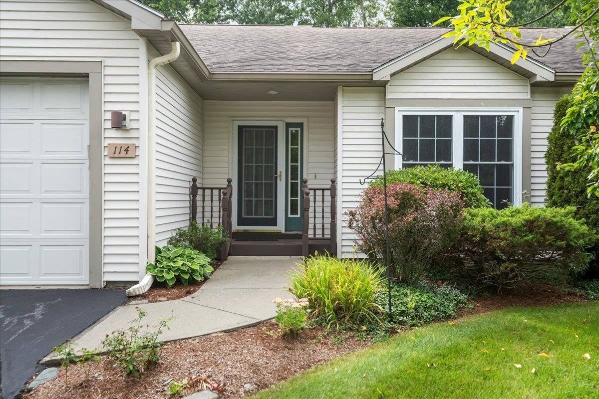 Property Photo:  114 Honeysuckle Lane  VT 05495 