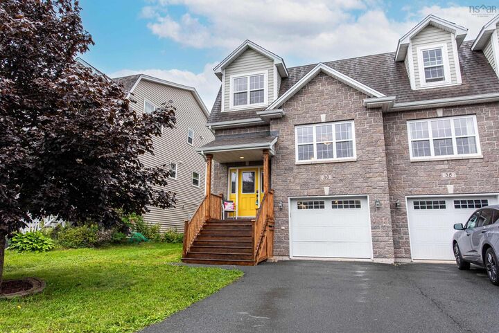 Property Photo: 36 Lasalle Court NS B4B 0H8