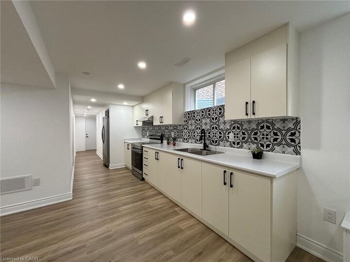 Property Photo:  340 Watervale Crescent 2  ON N2A 0G1 