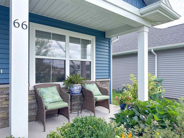 Property Photo:  66 Holmes Lane  PE C1C 0V4 