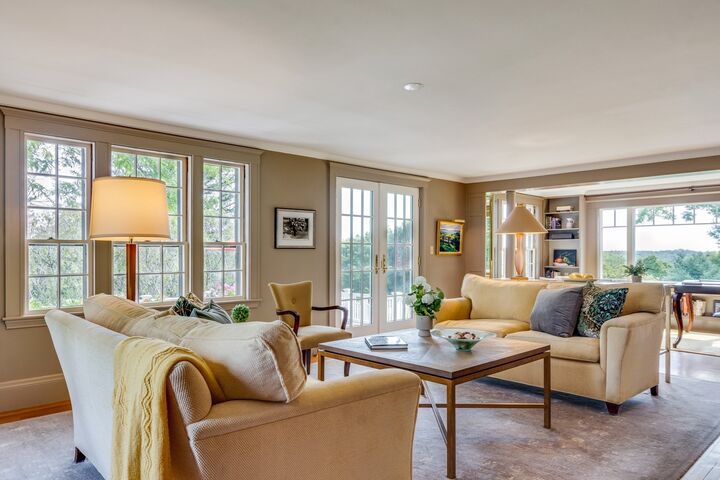 Property Photo:  9 Hilliard Road  MA 01773 