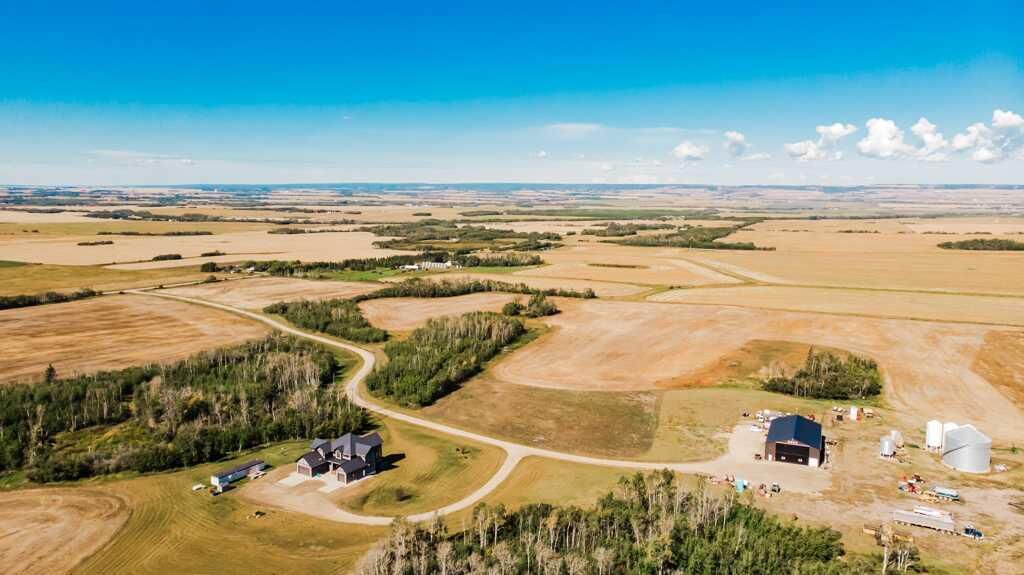 Property Photo: 724071 Range Road 52 AB T8X 4M8