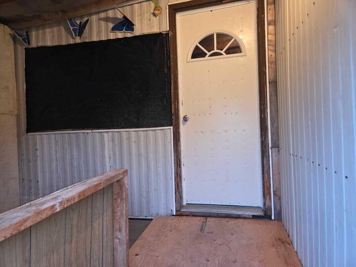 Property Photo:  5107, 5113, 5117 51 Avenue  AB T0H 0E0 