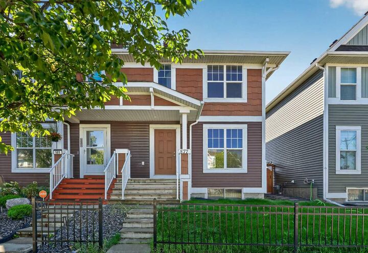 Property Photo:  577 Auburn Bay Avenue SE  AB T3M 1T3 