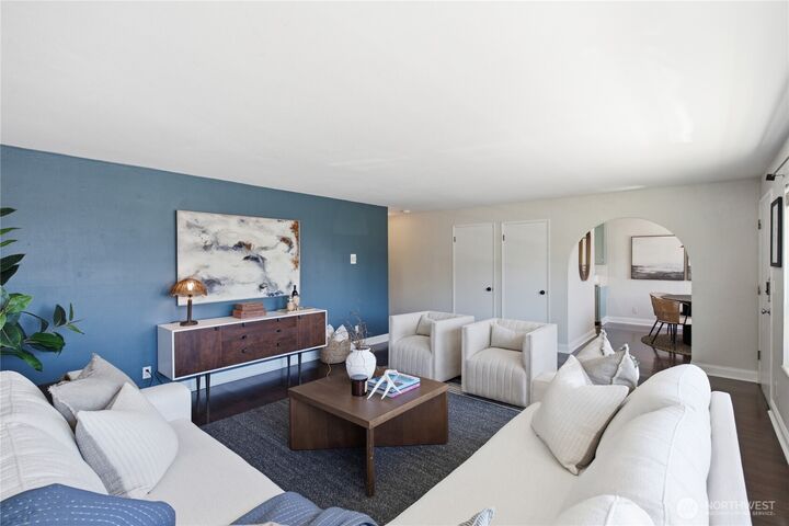 Property Photo:  4324  Phinney Avenue N 3  WA 98103 