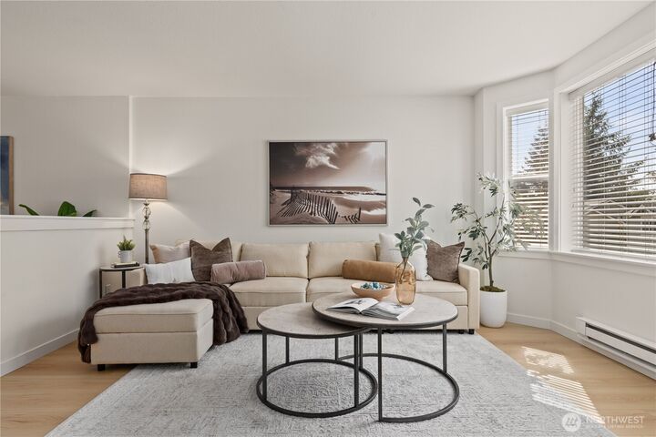 Property Photo:  16101  Bothell Everett Hwy I3  WA 98012 