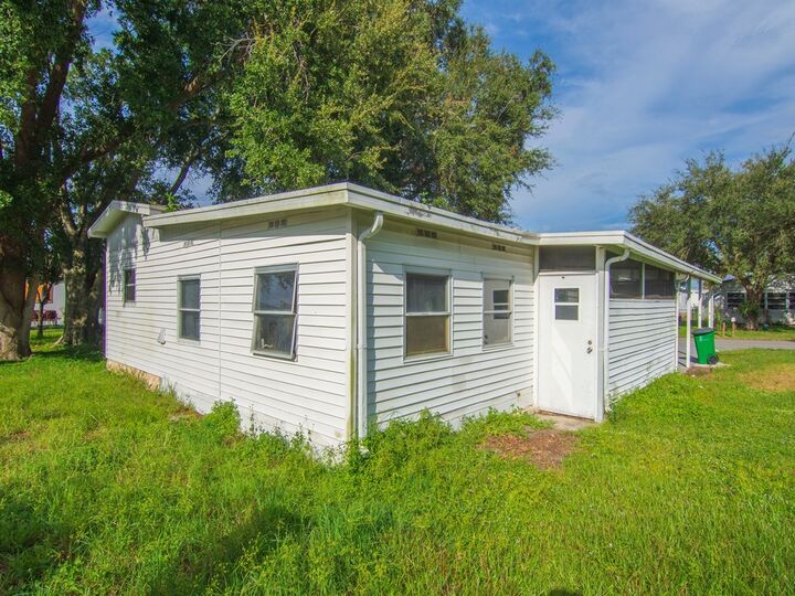 Property Photo:  703 Lark Drive  FL 32976 