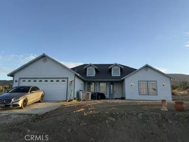 Property Photo:  279 Juniper Rd.  CA 92372 
