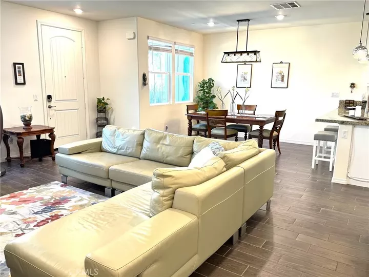Property Photo:  7120 Vernazza  CA 92880 