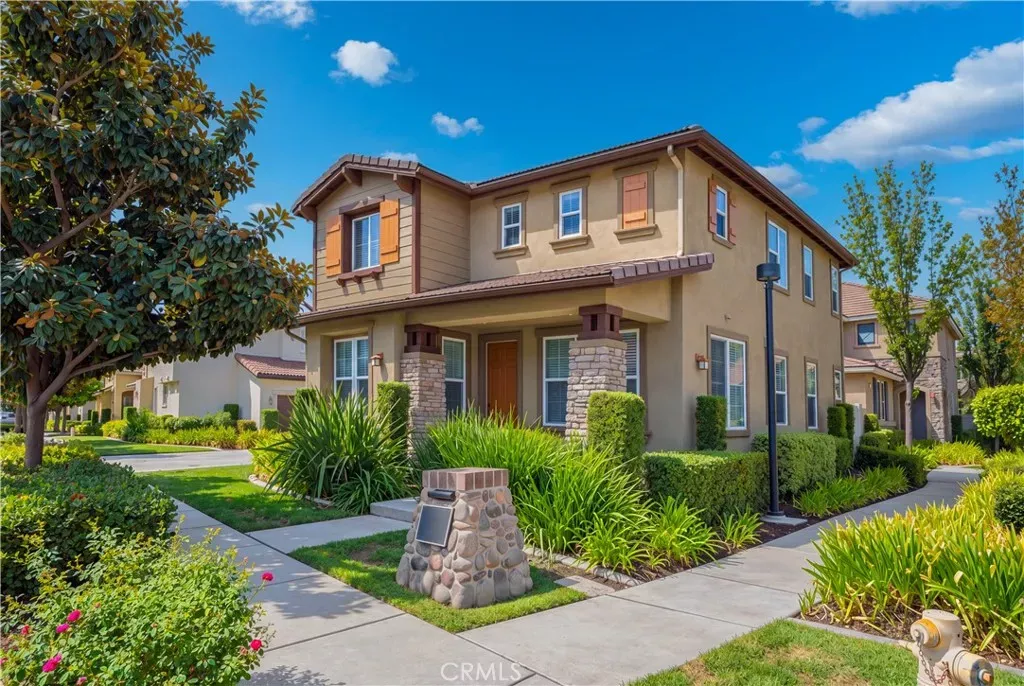 Property Photo:  37183 Ascella Lane  CA 92563 