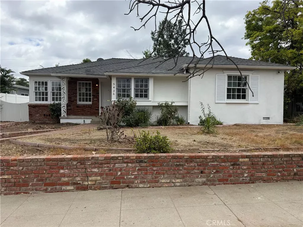 Property Photo:  5436 Crebs  CA 91356 