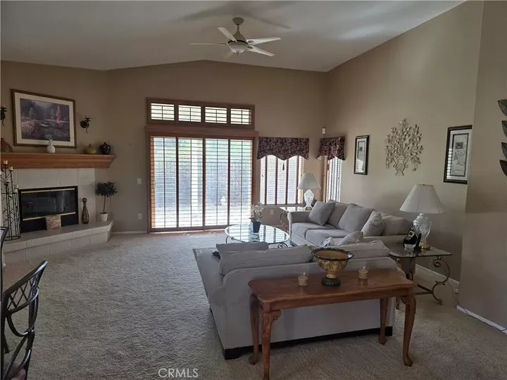 Property Photo:  40080 Via Tonada  CA 92562 