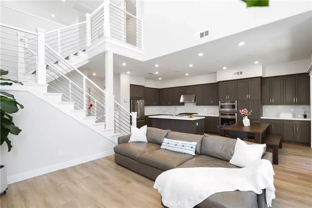 Property Photo:  109 Glance  CA 92618 