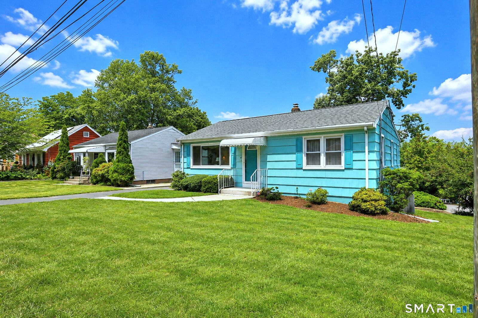 Property Photo:  14 Ballou Road  CT 06405 