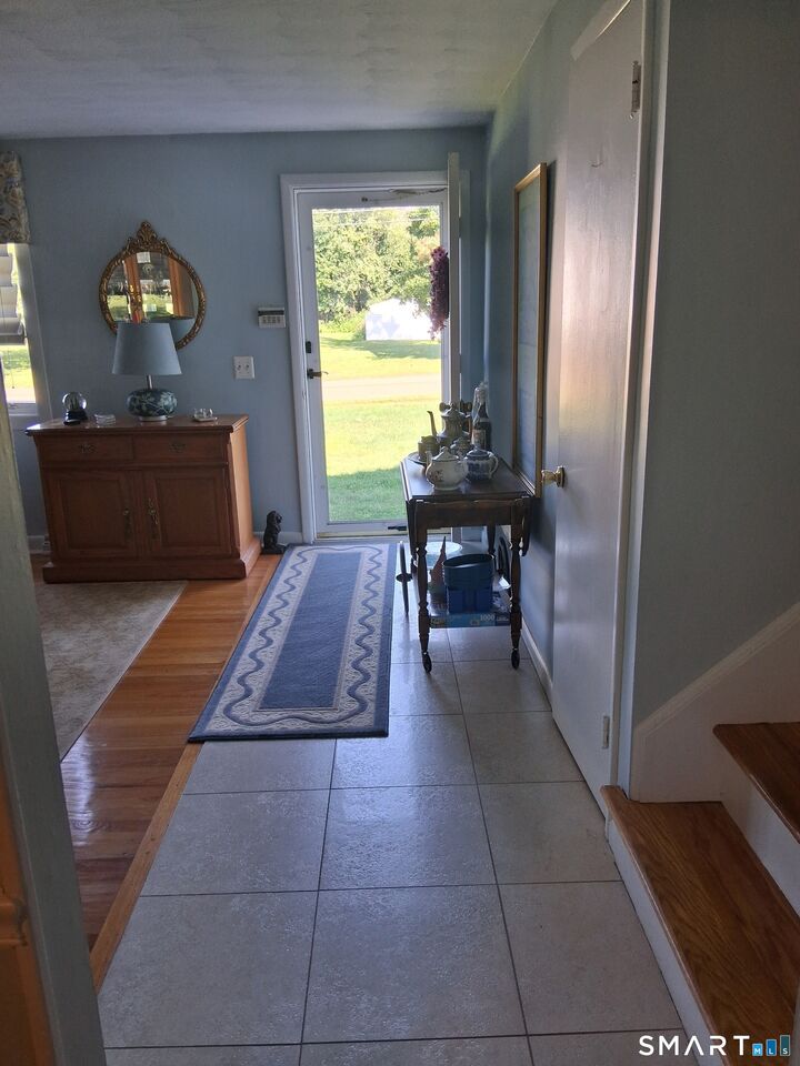 Property Photo: 18 Papa Lane CT 06473