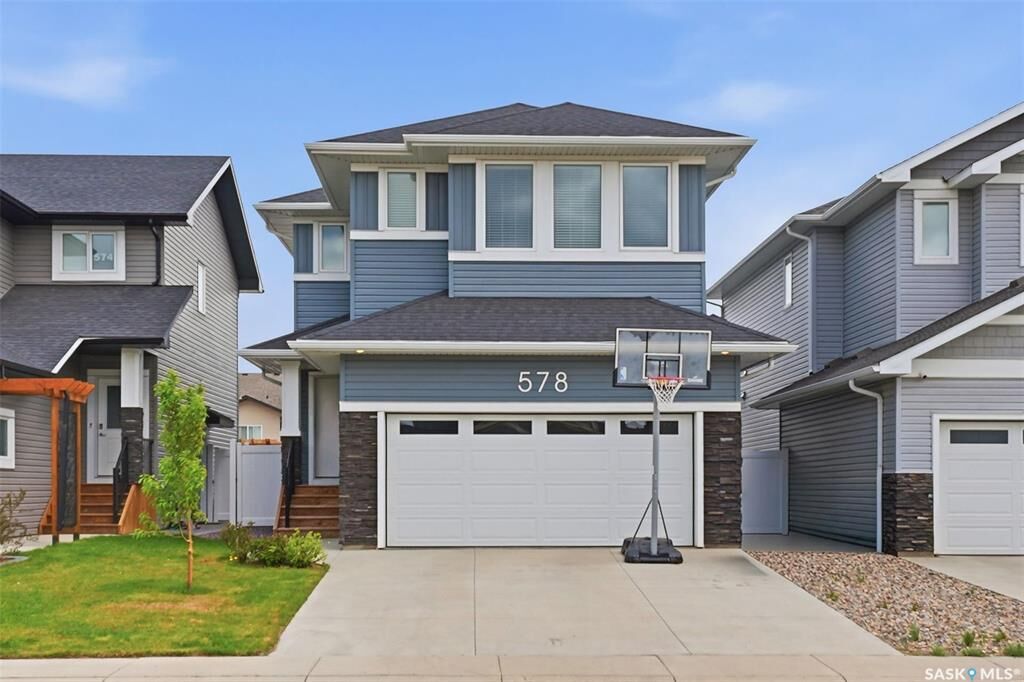 Property Photo:  578 McFaull Crescent  SK S7V 0T3 