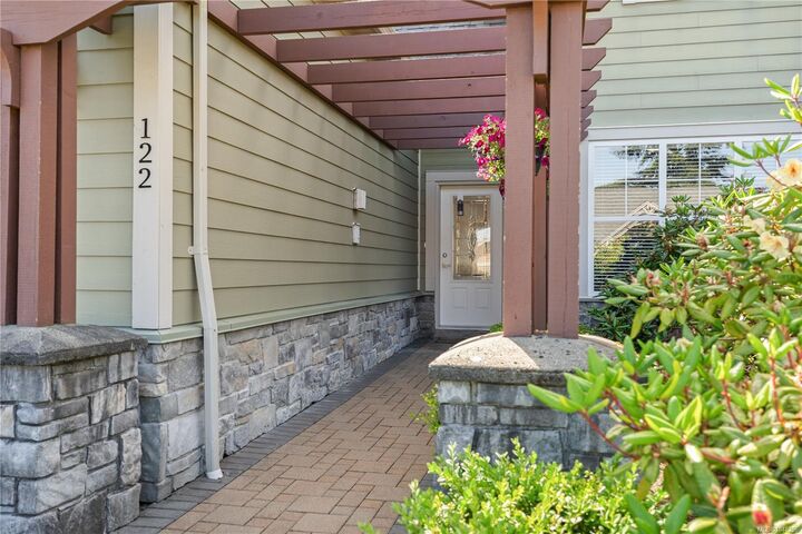 Property Photo: 945 Bear Mountain Pkwy #122 BC V9B 6T1