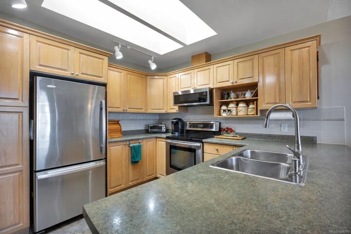 Property Photo: 4991 Bella Vista Cres #13 BC V9V 1M9