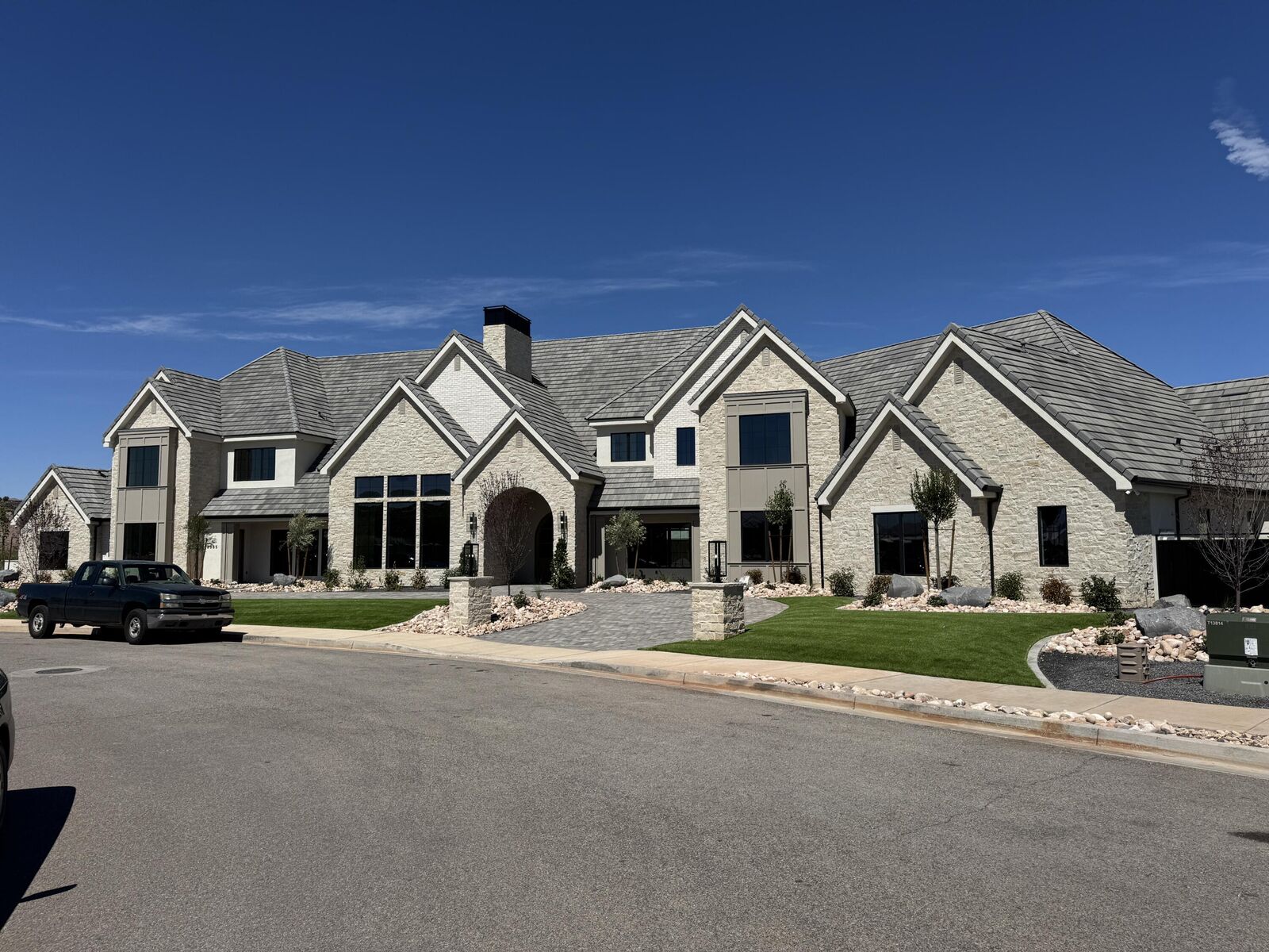 Property Photo:  2585 E Waters Edge Cir  UT 84790 