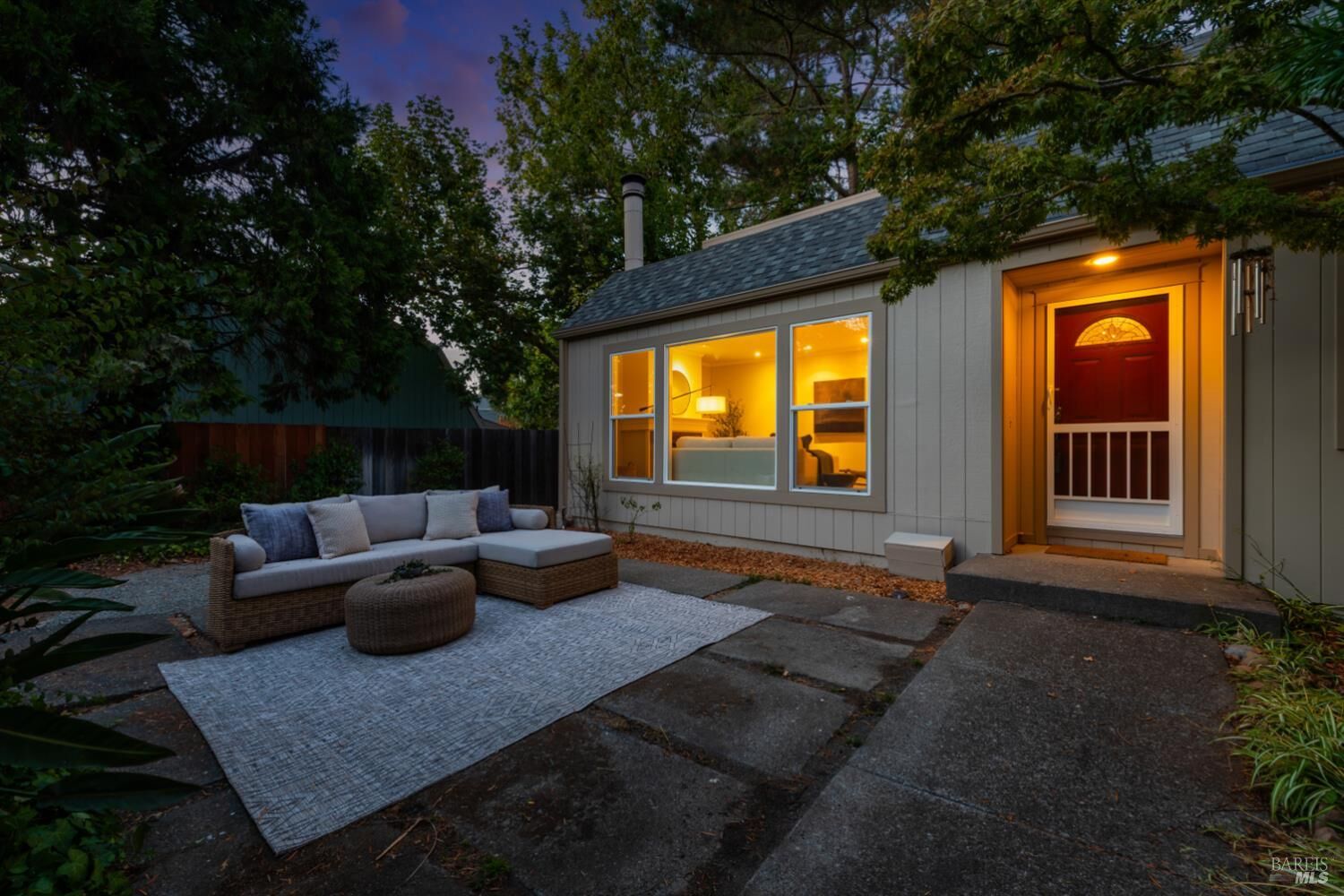 Property Photo:  107 Baruna Court  CA 94945 