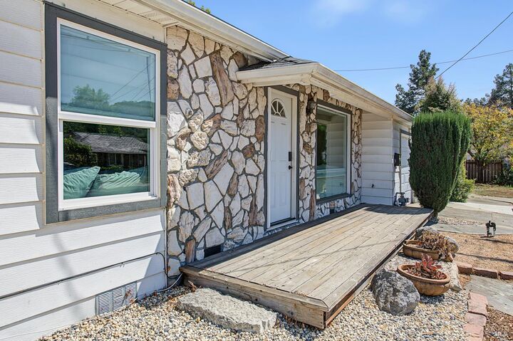Property Photo: 14 Bellevue Avenue CA 94558